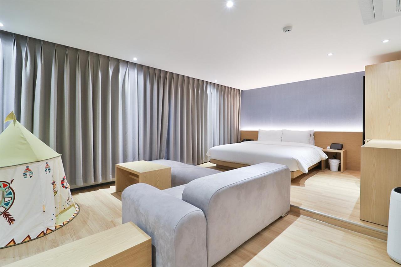 Custom Hotel อุลซาน ภายนอก รูปภาพ